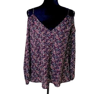 Crescent Floral Cold Shoulder Tunic Top SM: M